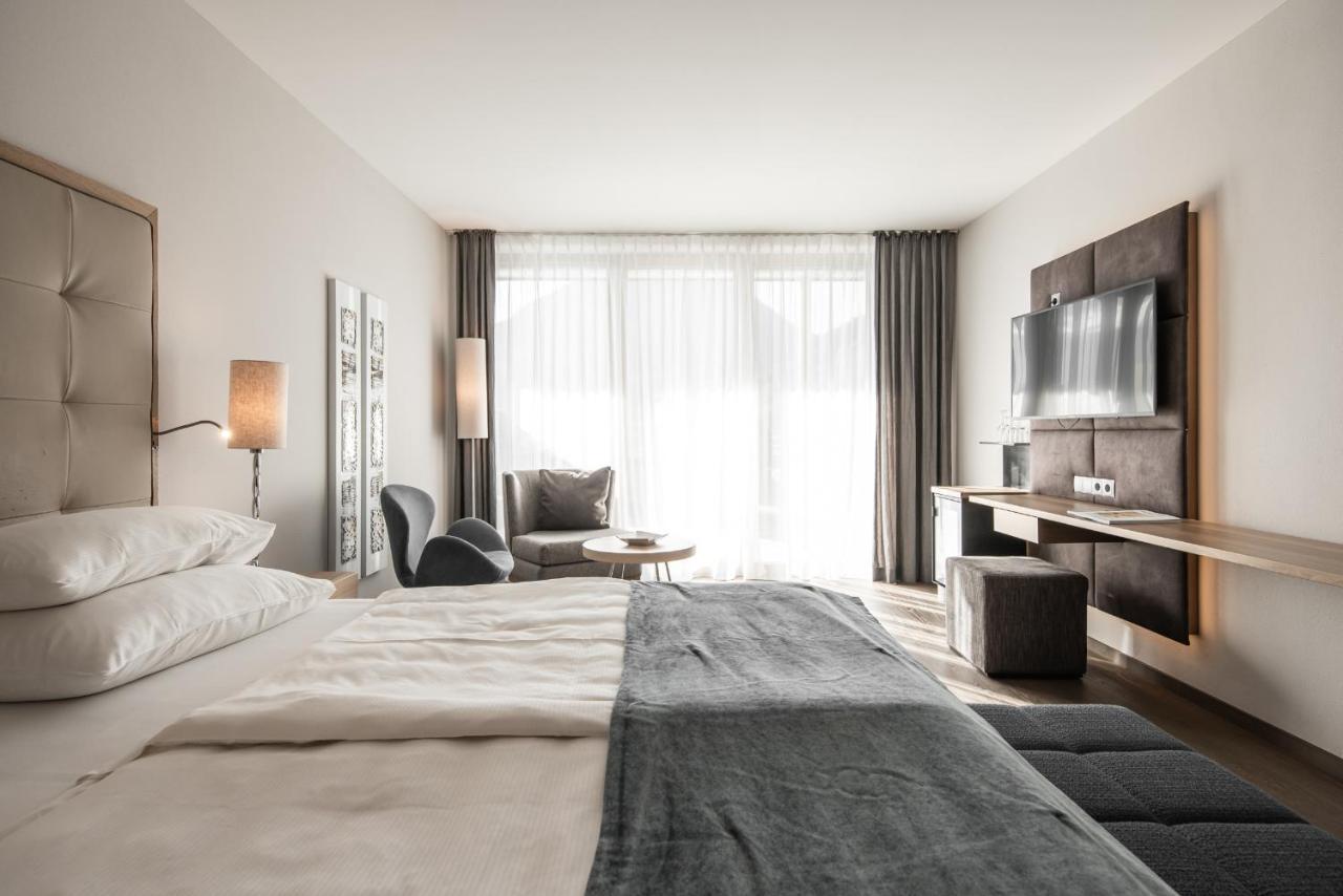 Alpiana - Green Luxury Dolce Vita Hotel Волан Екстериор снимка
