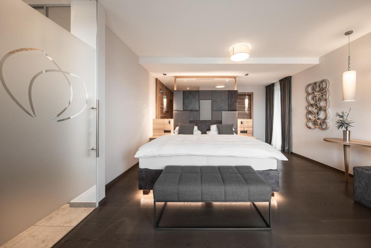 Alpiana - Green Luxury Dolce Vita Hotel Волан Екстериор снимка